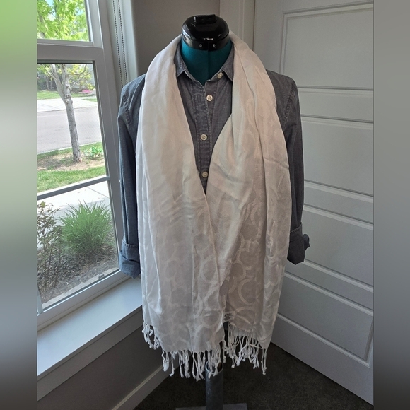 DISNEY PARKS EXCLUSIVE SCARF LOT SET OF 2 BROWN & WHITE MICKEY MOUSE WOMEN OS - Picture 4 of 13